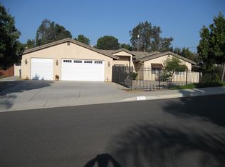 905 Orchid Ct, Vista, CA 92081