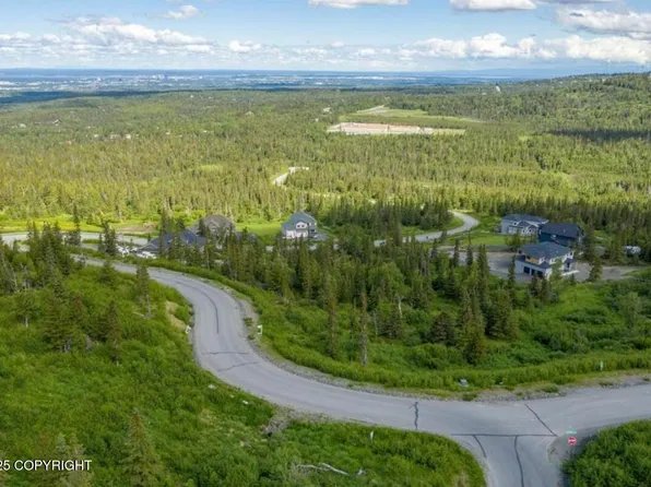 L8-B3 Sandpiper Dr, Anchorage, AK 99516