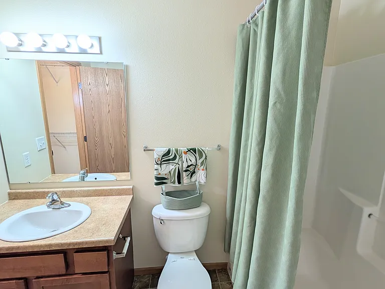 Amber Ridge Apartments — Photo 23