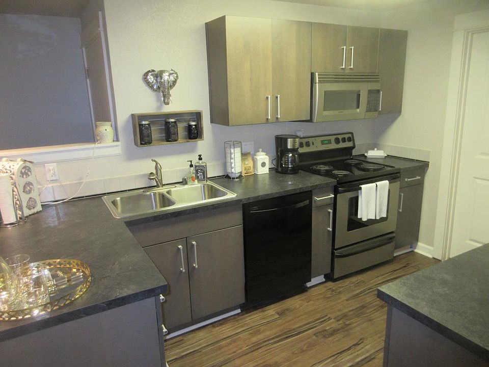 Mira Condominiums 748 Kirkland Cir Kirkland WA Zillow