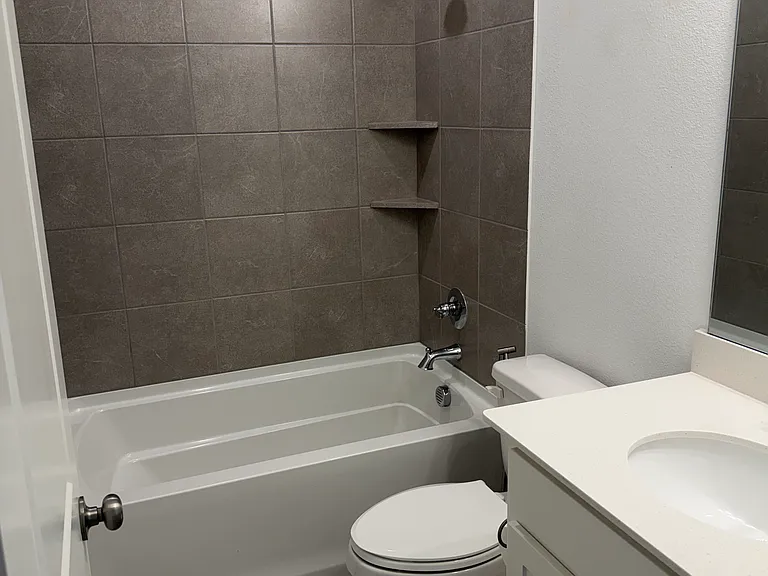 7305 Sprangletop St — Photo 13