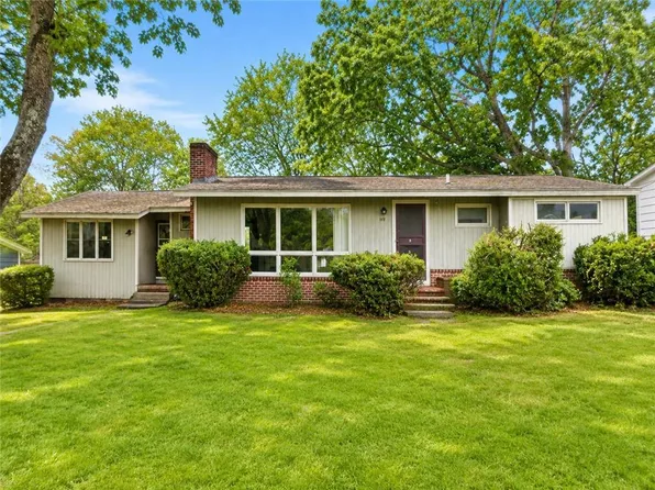 119 Cushing Rd, Warwick, RI 02888