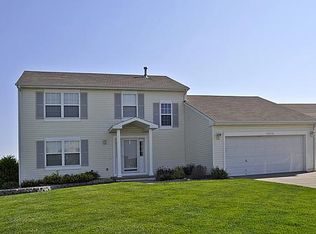 15934 R Cir, Omaha, NE 68135