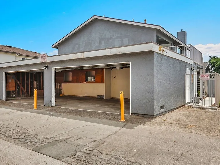 E Terrace St — Photo 16