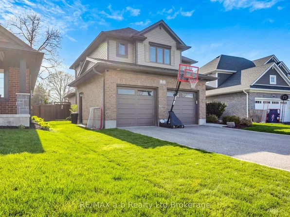 7 Arnold St, Tillsonburg, ON N4G 0G9
