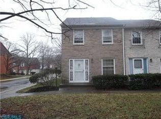 2353 Hardesty Ct, Columbus, OH 43204