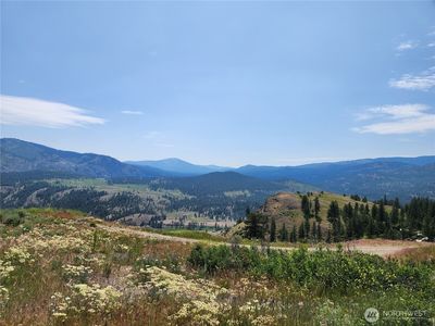 999 Roundabout Road, Tonasket, WA, 98855