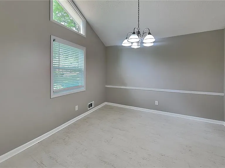 4462 Old Mabry Pl NE — Photo 6