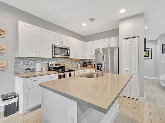 2nd image of 4547 NW 48th Terrace