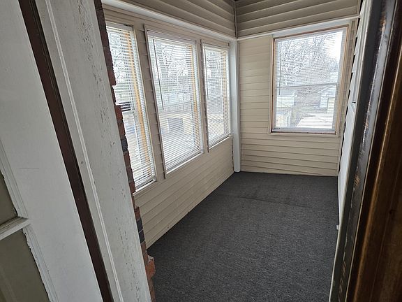 5th image of 2302 Kenwood Blvd APT 5