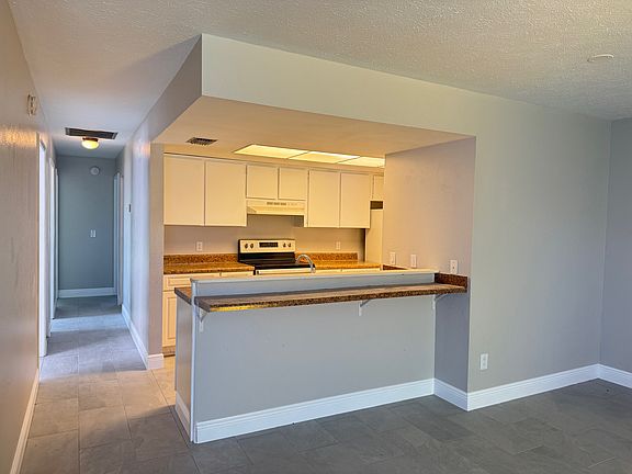 4th image of 1254 SE 8th St