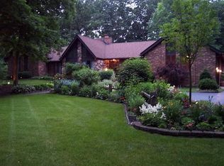 9108 W 121st St, Palos Park, IL 60464