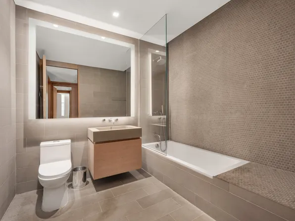 49 Chambers Street image 9 of 27