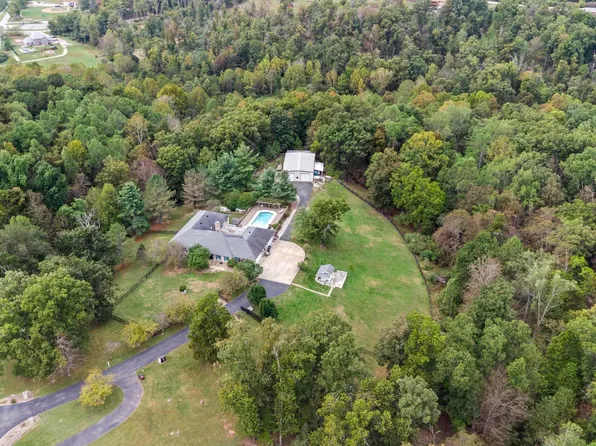 16205 Lone Oak Dr, Catlettsburg, KY 41129