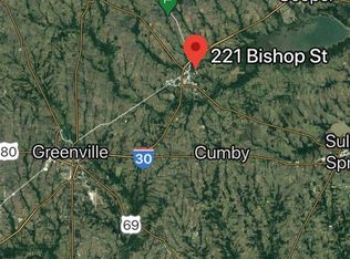 221 Bishop St, Commerce, TX 75428