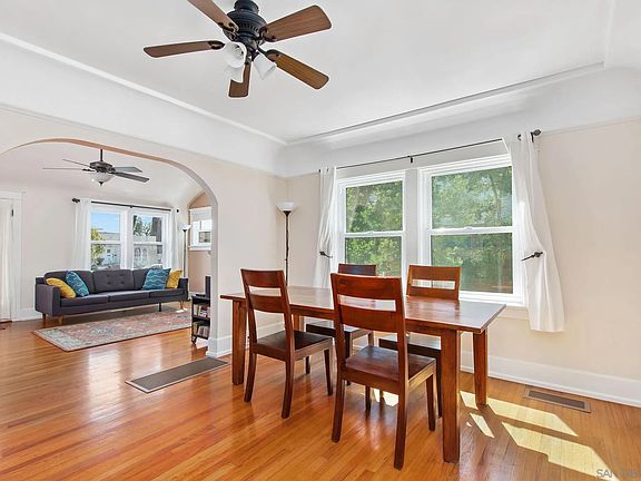 5th image of 3686 Bancroft St