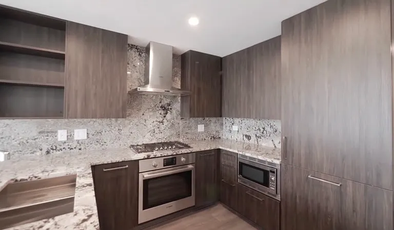 825 N Hudson Ave #1090 — Photo 3