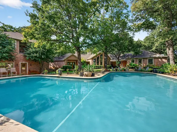 215 Hiland Acres Cir, Pottsboro, TX 75076