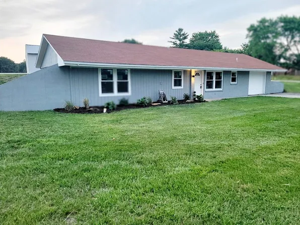 603 Powder Horn Dr, Lawson, MO 64062