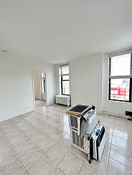 Rented by Gama Group