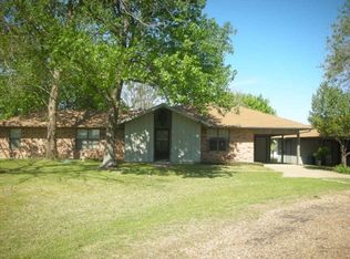 318 Anvil Ranch Rd, Trinidad, TX 75163