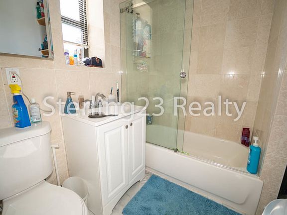 4th image of 24-09 31st St #3B