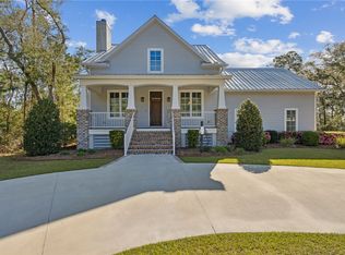 257 Marsh Creek Blvd, Waverly, GA 31565