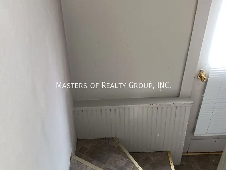 1129 Diamond Ave — Photo 13