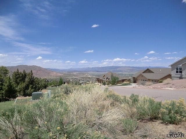 1st image of 519 Greenhorn Dr