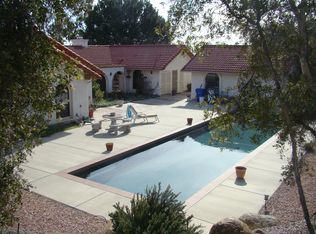 2727 W Victoria Dr, Alpine, CA 91901