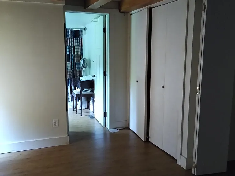 Master Bedroom can fit King Size Bed