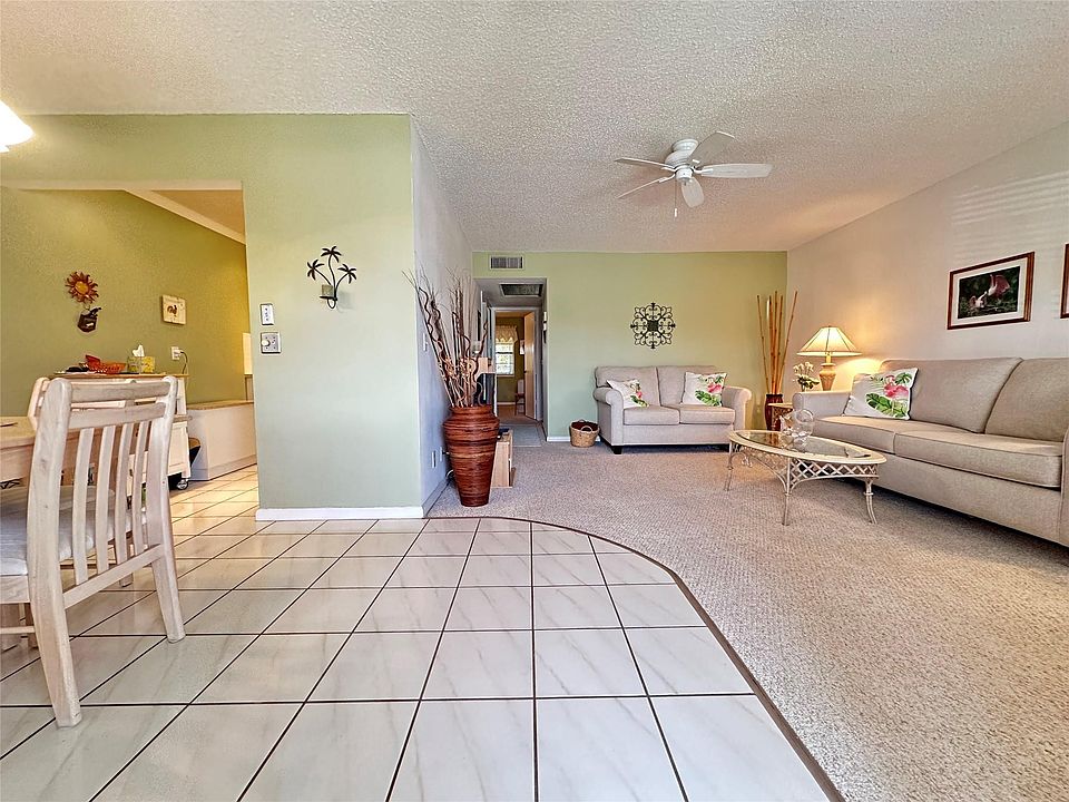 1st image of 23 Lyndhurst A #23