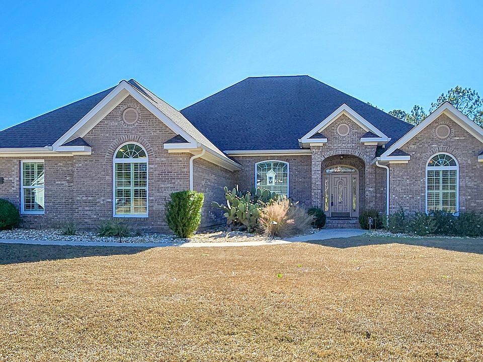 1st image of 120 Sweetwater Dr