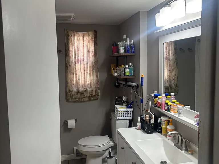 1725 Liberty Dr #1725 — Photo 12
