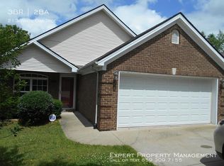 213 White Oak Trce, Lexington, KY 40511