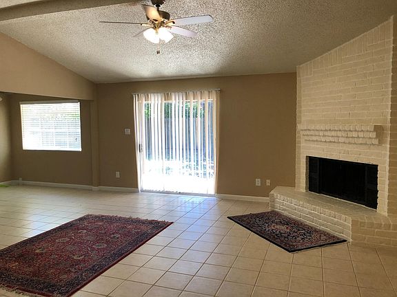 2nd image of 11515 Kerman Dr