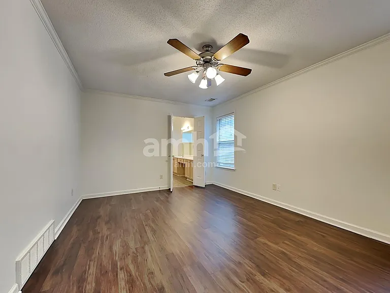 6889 Show Boat Ln — Photo 7
