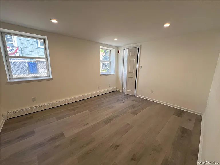 82 Hickory Rd — Photo 8