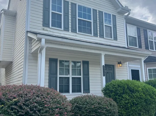 712 Crestwell Cir SW, Atlanta, GA 30331