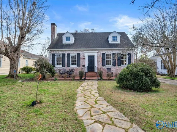 412 College Ave, Scottsboro, AL 35768