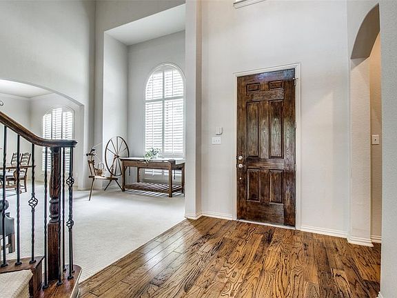 3rd image of 1257 Aubrey Ln