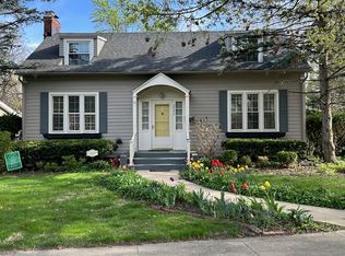 2242 Macdonald Ln, Flossmoor, IL 60422