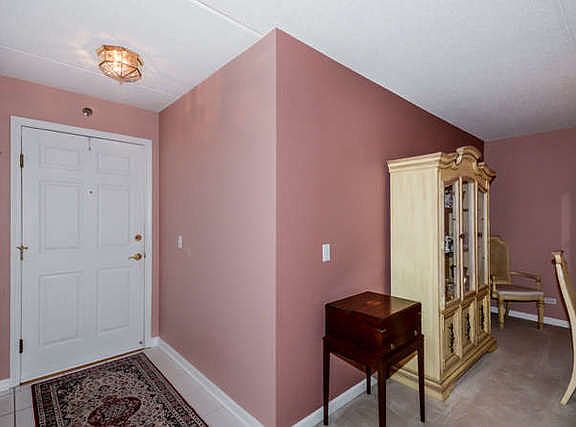 4th image of 720 Creekside Dr Unit 104