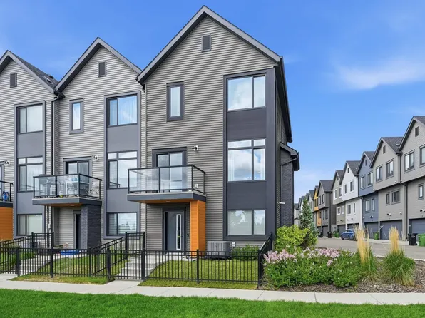 1010 Rabbit Hill Rd SW #54, Edmonton, AB T6W 4G7