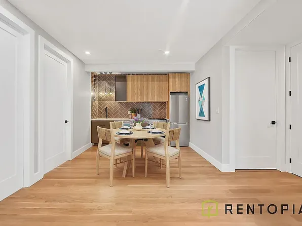 58 Palmetto Street image 1 of 10