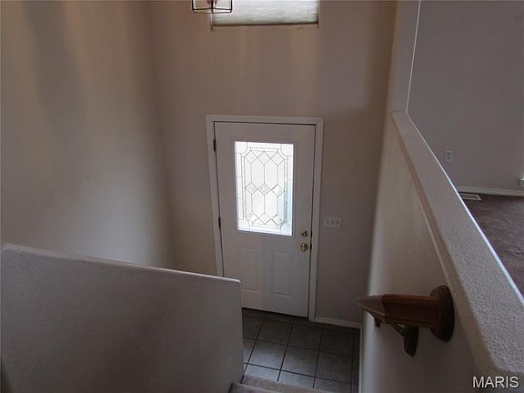 2nd image of 16910 Limestone Rd