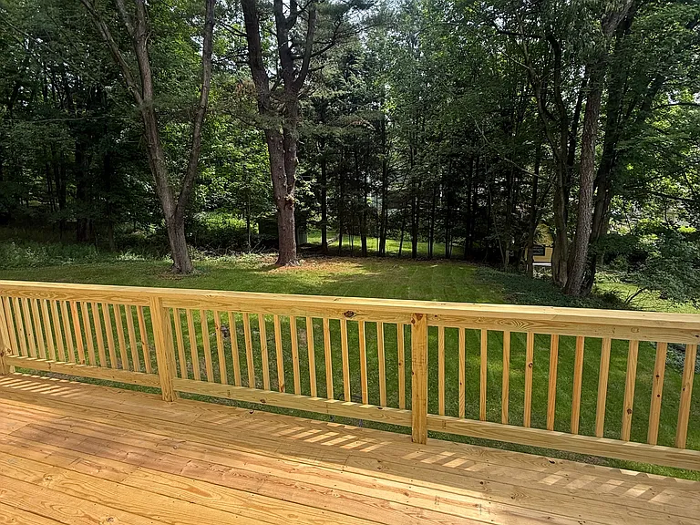 10 Youngman Ave — Photo 2
