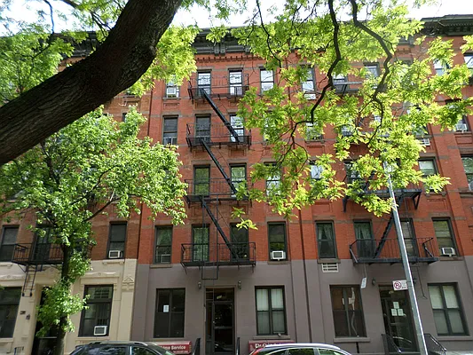 Rented by The Bisceglia Group | media 10