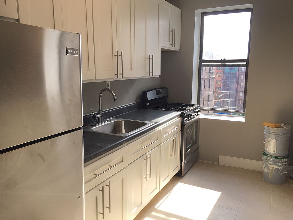 1st image of 221 Linden Blvd APT B3