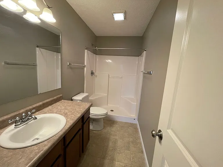 2412 Fleming Dr — Photo 18